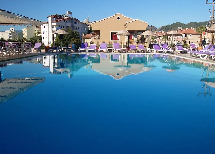 Reis Maris 3*
